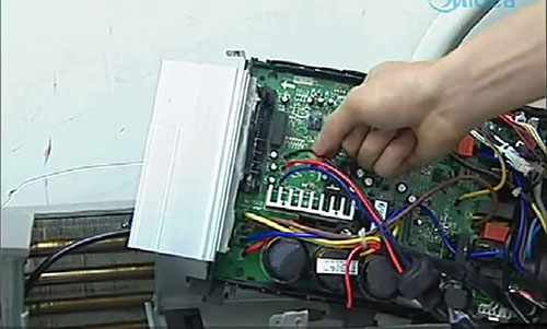 宝塔美的空调电话是多少